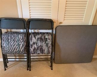 	#21	Cosco card table and 4 padded chair set	 $30.00 		