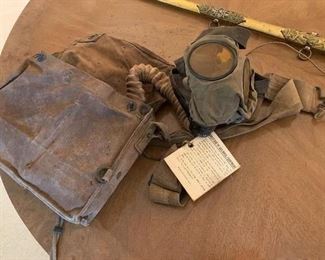 	#43	US 1918 Gas Mask with Bag	 $75.00 			