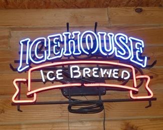 ICE HOUSE NEON SIGN 