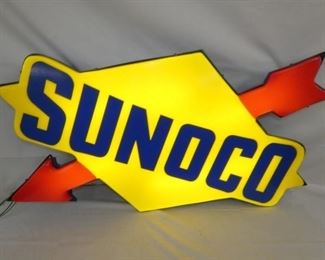 VIEW 2 CLOSE UP SUNOCO LIGHTED CAN SIGN 