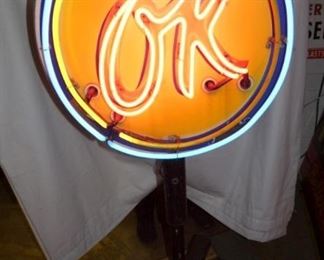 VIEW 5 LIGHTED OK NEON SIGN 