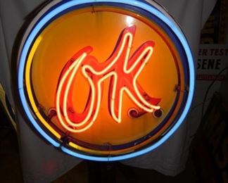 VIEW 6 24IN OK NEON SIGN 