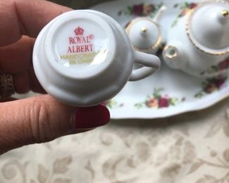 royal  albert tea set