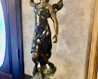 Diane statute bronze