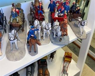 $1-$15 EACH LEMAX CHRISTMAS FIGURINES / HOLIDAY HORSE CARRIAGE FIGURINES 