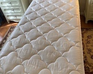 $120 TWIN SLEEP NUMBER MATTRESS 