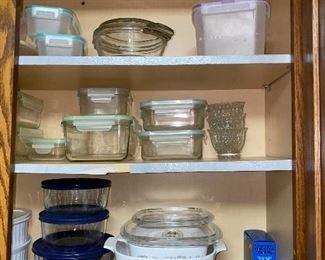 GLASS / PLASTIC FOOD STORAGE CONTAINERS
