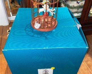 $250 WDCC Pinocchio in Cage “I’ll Never Lie Again” 60th Anniversary Sculpture
2000 Animators Choice Members