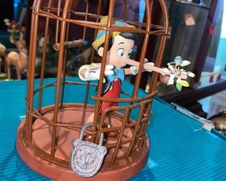 $250 WDCC Pinocchio in Cage “I’ll Never Lie Again” 60th Anniversary Sculpture
2000 Animators Choice Members