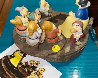 $50 Disney Snow White and the Seven Dwarfs Markrita Figurine Pin Box Apple Pin RARE