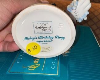 $30 WDCC Disney Mickey's Birthday Party HAPPY BIRTHDAY Figure 70th Birthday