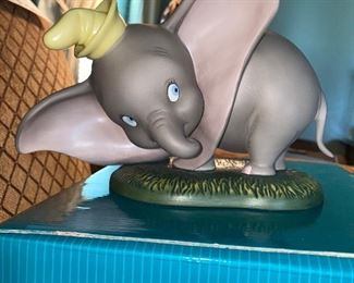 $90 Walt Disney Classics Collection Dumbo Trust in Timothy 1225768