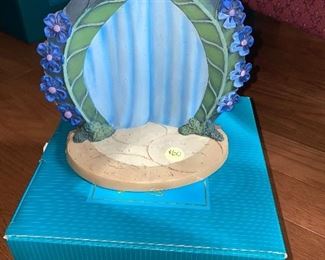 $60 WDCC "Stage Base" from Disney's Two Chips and a Miss