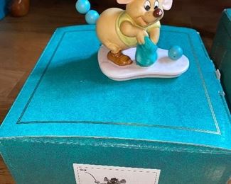 $30 WDCC Walt Disney 1992 Cinderella Gus “You Go Get Some Trimmin” as is ( peeled nose)