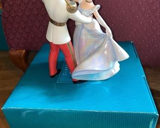 $350 WDCC Walt Disney Cinderella So This Is Love Figurine 1028568