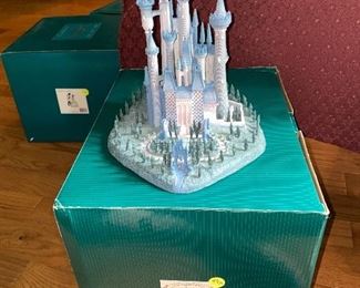 $300 NEW WDCC Disney A Castle for Cinderella Enchanted Places Figurine w/Base 