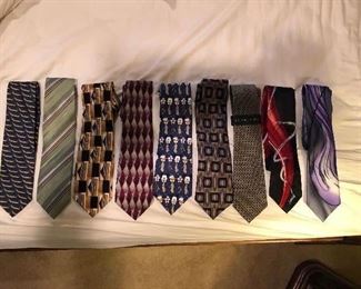 ASSORTED MEN'S TIES - NO STAINS PER SELLER 