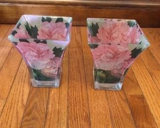 FLORAL CANDLE HOLDERS 