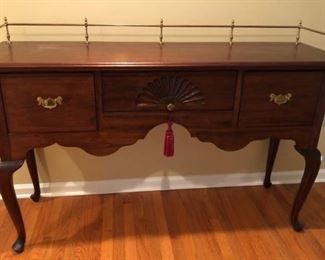 Buffet Table w/3 draws purchased in a boutique store in Basking Ridge 5ft'w... 