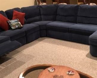 Berkline 12’7 x 11’8”.    2 recliners, 1 chaise full size pullout bed. No pets! Mint condition!