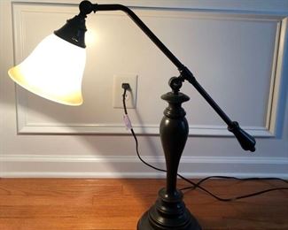 Bronze desk lamp w/adjustable height feature 