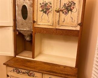 NAPANEE DUTCH KITCHENET" BY COPPES BROTHERS AND ZOOK (HOOSIER CABINET)&nbsp;