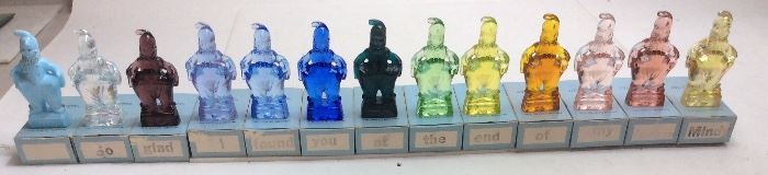 VTG. FULL SET MOSSER GLASS RAINBOW