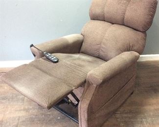 PRIDE ELECTRIC LIFT RECLINER #2