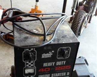 Sears Heavy Duty Engine Starter And Battery Charger, 40 Amp Charge With 225 Amp Engine Start, Includes Battery Box