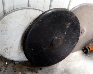 Heavy Duty Steel Bases, Qty 3, 28" Round