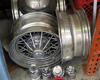15 Inch Spoked Wheels, Qty 4, Includes Center Caps And Lug Nut Covers
