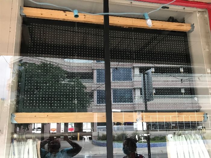 ICONIC CADILLAC BAR LIQUIDATION SALEFREE... starts on 10/2/2020