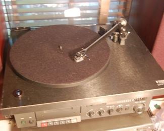 Stereo TurnTable Rega Planar 3