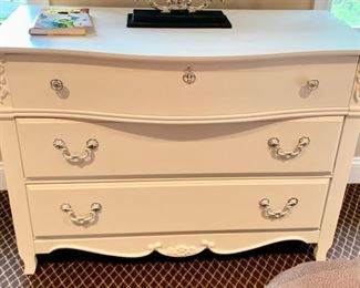 106. Carved White Bow Front 3 Drawer Dresser (40" x 20" x 30")