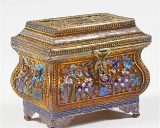 LOT 254: 20TH C. CHINESE EXPORT GILT SILVER ENAMEL FILIGREE BOX