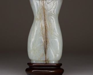 LOT 273: ANTIQUE CHINESE CARVED JADE W/ STAND