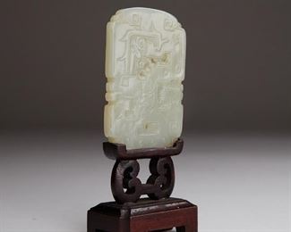LOT 274: CHINESE CARVED JADE PENDANT PLAQUE W/ STAND