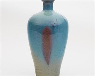LOT 291: CHINESE JUNYAO PORCELAIN VASE EX BEATTY COLL.