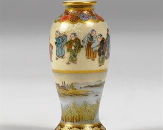 LOT 345: YABU MEIZAN SATSUMA VASE