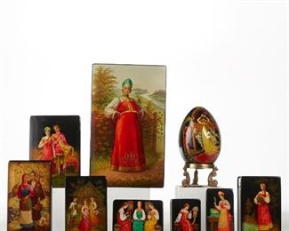 LOT 367: GROUP OF 8 RUSSIAN LACQUER BOXES W/ EGG - SIGNED
