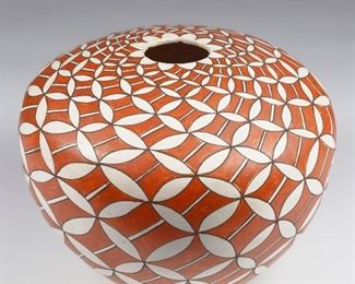 LOT 392: MARIE Z CHINO ACOMA PUEBLO POT