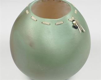 LOT 401: JACQUIE STEVENS WINNEBAGO POT