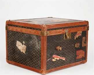 LOT 407: RARE EARLY 20TH C. MALLES E. GOYARD TRUNK