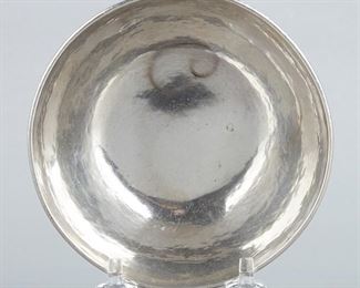 LOT 471: M. W. HANCK STERLING SILVER BOWL - CHICAGO