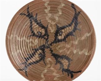 LOT 507: HARDING BLACK STUDIO POTTERY BOWL W/ FISH 1946