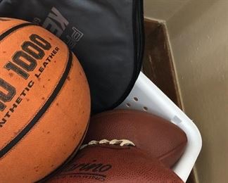 Basketball/footballs