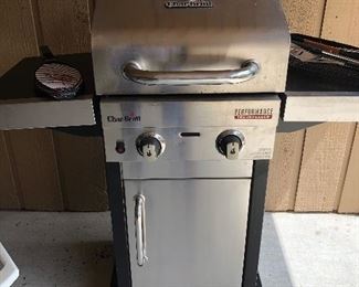 Charbroil grill