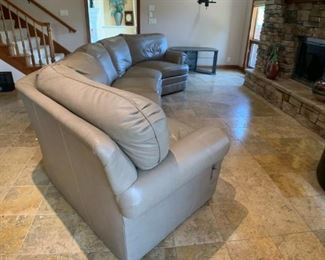 WHITTEMORE-SHERRILL Limited Leather Sectional