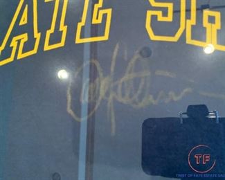 LATE SHOW Lees T-Shirt Signed by DAVID LETTERMAN