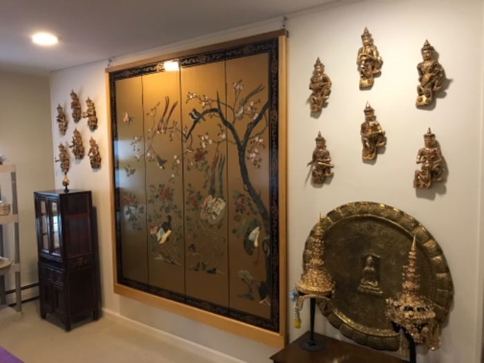 Very large wood screen, with wonderful detail and finishes. Extra large  brass tray, Thai decor, and Thai head-dress. 